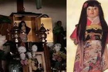 பொம்மைக்குள் புகுந்த ஆவி! தலைமுடி வளரும் அதிசயம்- 100 ஆண்டுகளாக தொடரும் மர்மம்