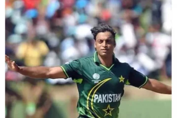 கோலி கேப்டன்சியில் இருந்து விலகவில்லை, கட்டாயப்படுத்தி செய்ய வைத்துள்ளனர்" - பாகிஸ்தான் முன்னாள் வீரர் பரபரப்பு பேட்டி