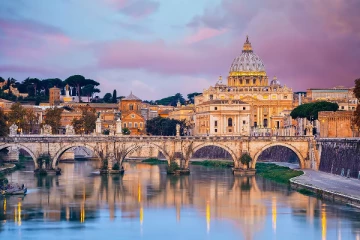 3000 யூரோக்கள் கொடுத்து மக்களை கூப்பிடும் இத்தாலி!