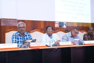 மன்னாரில் டித்வா பேரிடரால் குவிக்கப்பட்ட மணலை அகற்றும் திட்டத்தில் முறைகேடு