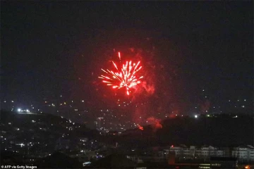 மேற்கத்திய படைகள் வெளியேறியதை பட்டாசு வெடித்து கொண்டாடிய தாலிபான்கள்: சுதந்திரம் அடைந்துவிட்டதாக அறிவிப்பு