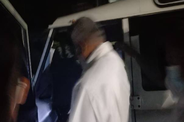 யாழில் ஏற்பட்ட பாரிய பதற்ற நிலை (Photos) | Jaffna Beach Indian Boats Fishman Attack Bomb யாழில் ஏற்பட்ட பாரிய பதற்ற நிலை (Photos) | Jaffna Beach Indian Boats Fishman Attack Bomb