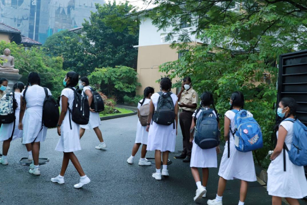 பாடசாலைகளில் அறிமுகமாகும் புதிய திட்டம் - இன்று முதல் நடைமுறை | School Study New System Today Announcement