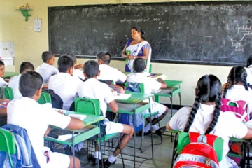 පාසල් දරුවන් වෙනුවෙන් විශේෂ චක්‍ර ලේඛයක් - දඬුවම් කළොත් නීතිමය පියවර