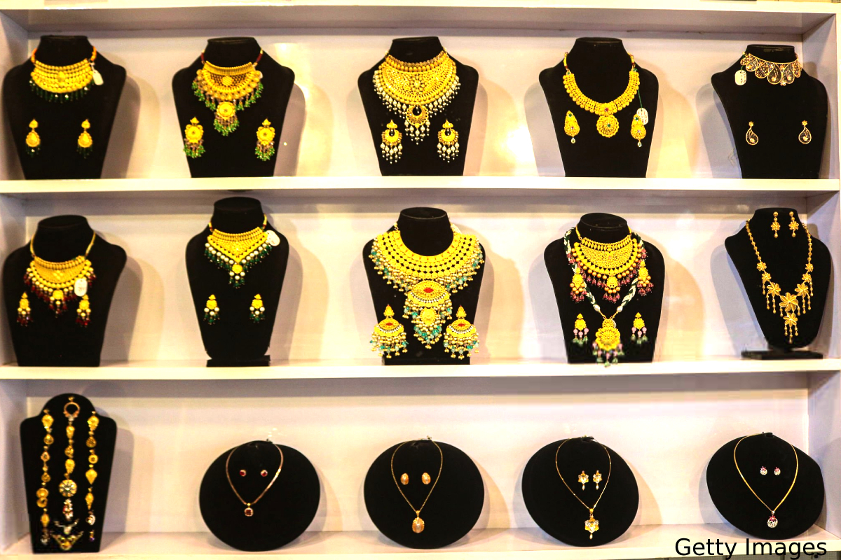 Akshaya Tritiya gold trade 2026, Silver price Akshaya Tritiya, CAIT gold silver business, India jewellery festival sales, Digital gold investment trend #AkshayaTritiya #GoldTrade #SilverTrade #JewellerySales #IndiaFestivals #BreakingNews