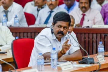 மமதையோடு செயற்பட்டால் பாடம் புகட்டவேண்டி வரும்; ஸ்ரீதரன் எம்.பி