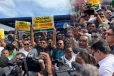 கோட்டை ரயில் நிலையத்திற்கு முன்பு SJB ஆர்ப்பாட்டம்