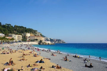 பிரான்ஸ் வரலாற்றிலேயே இல்லாத அளவுக்கு அதிக வெப்பநிலை