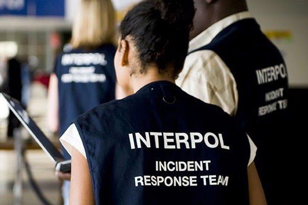 இலங்கையர்கள் 148 பேருக்கு இன்டர்போல் சிவப்பு அறிவித்தல்! | Interpol Red Notice For 148 Sri Lankans