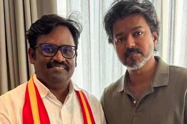 அதிமுகவில் மரியாதை இல்லை! முன்னாள் சபாநாயகர் மகன் குற்றச்சாட்டு | Dhanapal Son Lokesh Joins Tvk