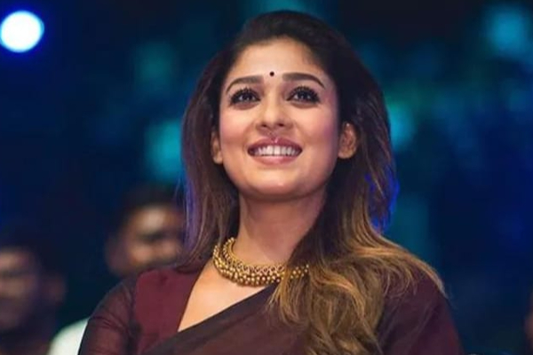 20 நாள் கால்ஷீட்டுக்கு நடிகை நயன்தாரா வாங்கும் சம்பளம்.. எவ்வளவு தெரியுமா