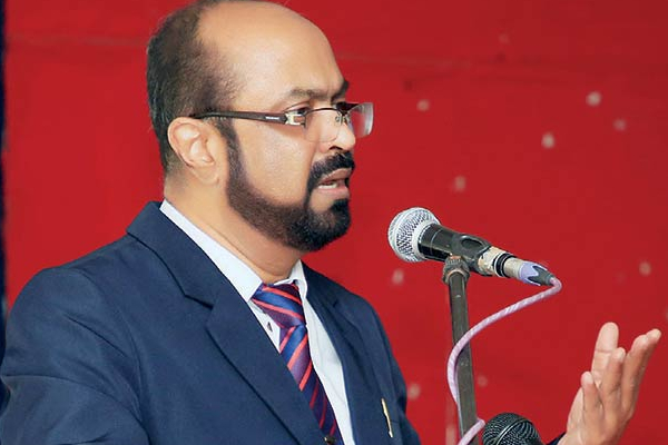 மன்னார் காற்றாலை திட்ட சர்ச்சை: மக்கள் கூற்றை அடியோடு மறுத்த அரசாங்கம்! | Mannar Wind Power Generation Project Issue