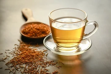 பாடாய்படுத்தும் மாதவிடாய் வலியில் இருந்து நிவாரணம் வேண்டுமா? இந்த  மேஜிக் பானம் குடிங்க போதும்