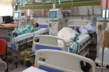 பாடசாலை ஆசிரியரை தாக்கிய காங்கிரஸின் உறுப்பினர்கள்!