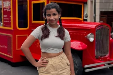 சூப்பர் சிங்கர் ஷிவாங்கியா இது!! சிங்கப்பூர் டூருக்கு சென்ற புகைப்படங்கள்..