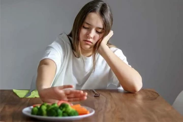 இரவு உணவை தவிர்த்தால் இத்தனை நன்மைகளா? பலரும் அறியாத உண்மைகள்