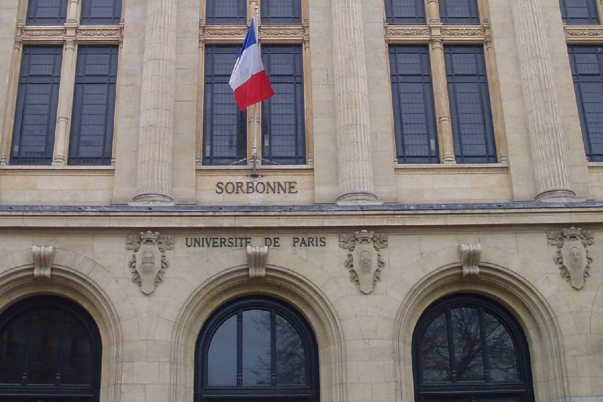 பிரான்சில் கல்வி கற்க எவ்வளவு செலவு ஆகும்? இந்திய மாணவி விளக்கம் | Indian Student Reveals Education Cost In France