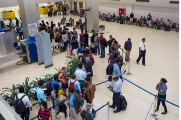 வெளிநாடுகளில் இருந்து இலங்கை வருவோருக்கான புதிய விதிமுறைகள் வெளியீடு