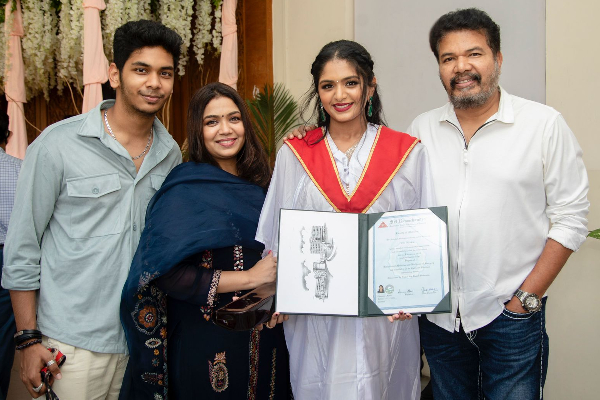 இயக்குனர் சங்கர் மகனா இது? இந்த படிப்பை முடித்துவிட்டு எப்படி இருக்காங்க  தெரியுமா... - விடுப்பு.கொம்