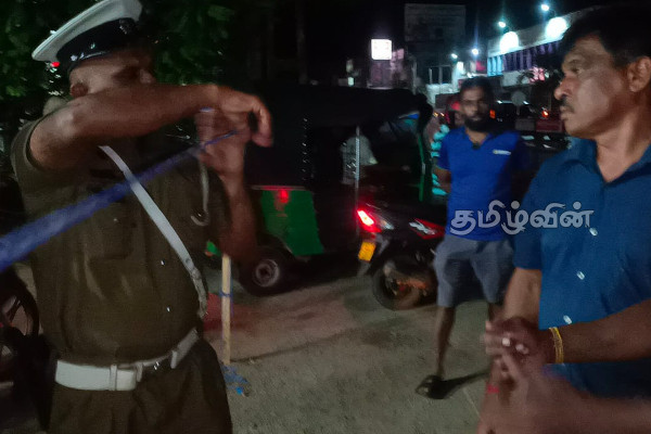 வவுனியாவில் அரசாங்க அறிவுறுத்தலை மீறி எரிபொருள் விநியோகம் (Photos) | Vavuniya Petrol Supply