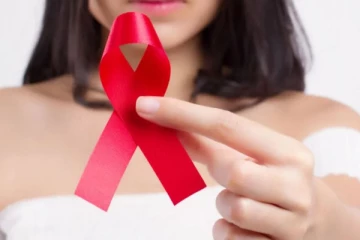 தினமும் 4 பேருக்கு எச்ஐவி; 76 ஆயிரம் பேரின் நிலை? எய்ட்ஸ் ஆணையம் ஷாக் ரிப்போர்ட்!