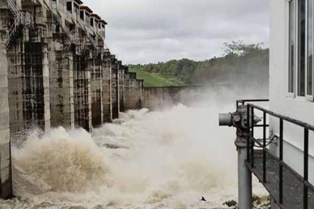 தெதுரு ஓயாவின் 4 வான் கதவுகள் திறப்பு ; மக்களுக்கு எச்சரிக்கை