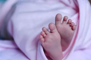 தண்ணீர் வாளிக்குள் தவறி விழுந்த குழந்தை பரிதாப பலி!