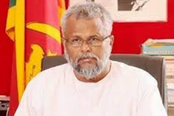 இந்தியாவில் அதிகரித்த கொரோனாவின் எதிரொலி - அமைச்சர் டக்ளஸ் கடற்படையிடம் விடுத்த முக்கிய வேண்டுகோள்