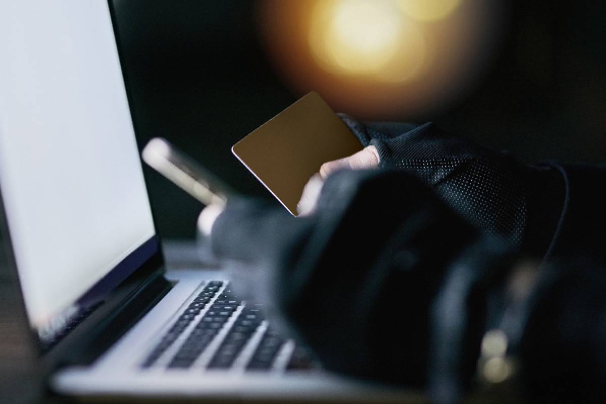 பண்டிகைக் கால இணைய மோசடிகள்: பொதுமக்களுக்கு விடுக்கப்பட்டுள்ள எச்சரிக்கை | Festive Season Internet Scams Warning The Public