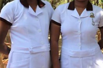 குடும்ப சுகாதார சேவை அதிகாரிகள் 10 பேருக்குக் கோவிட் தொற்று