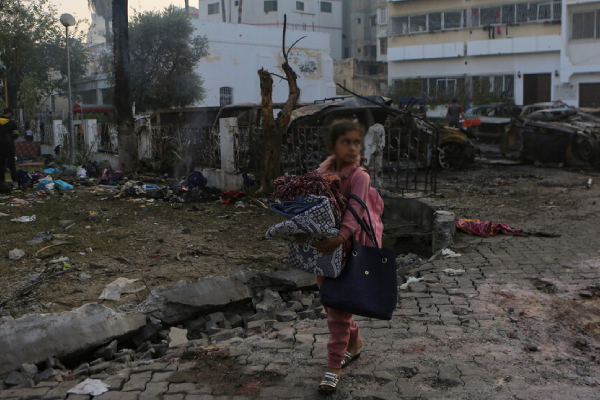 காசாவில் எந்த இடமும் பாதுகாப்பானதில்லை : லைன் ஹாஸ்டிங்ஸ் | No Place Is Safe In Gaza Un