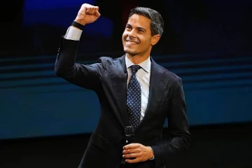 ஐரோப்பிய நாடொன்றின் பிரதமராகும் தன்பாலின அரசியல்வாதி