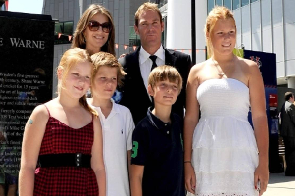 அப்பா இனி உங்களை எப்படி பார்பேன்.. தந்தை வார்னேவின் மறைவுக்கு மகளின் உருக்கம் | Shane Warne Daughter Summer Posted Heartfelt