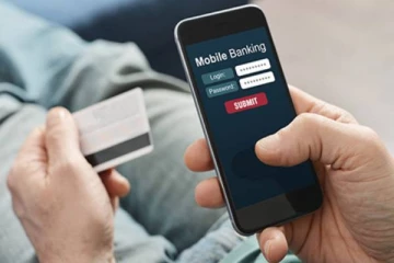 தவறுதலாக வேறு பேங்க் அக்கவுண்டில் பணம் செலுத்திவிட்டீர்களா? திரும்ப பெற இதை மட்டும் செய்யுங்க!