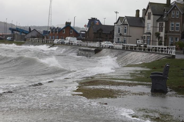 பிரித்தானியாவில் கடும் மழைக்கான மஞ்சள் எச்சரிக்கை | Yellow Warning For Heavy Rain In Britain