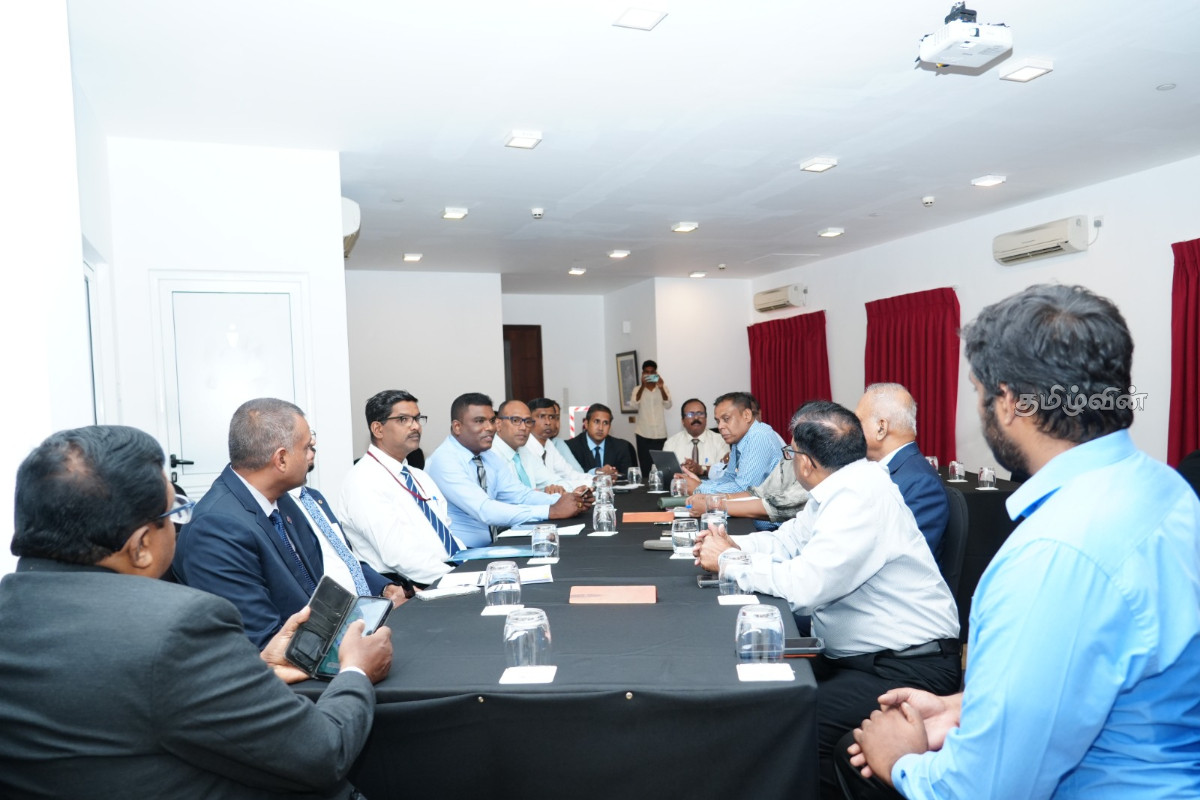 ஒருவழி முதலீட்டு நுழைவாயில் சேவை தொடர்பில் வடமாகாண ஆளுநர் வெளியிட்ட அறிவிப்பு | Northern Governor Urge Action Investment Challenge ஒருவழி முதலீட்டு நுழைவாயில் சேவை தொடர்பில் வடமாகாண ஆளுநர் வெளியிட்ட அறிவிப்பு | Northern Governor Urge Action Investment Challenge