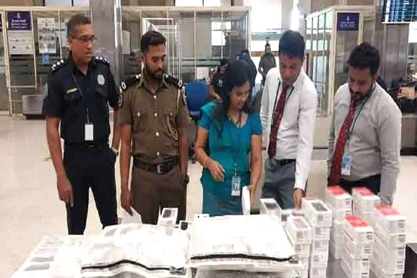 கட்டுநாயக்கவில் தரையிறங்கிய தொழிலதிபர் கைது | Businessman Arrested N Katunayake