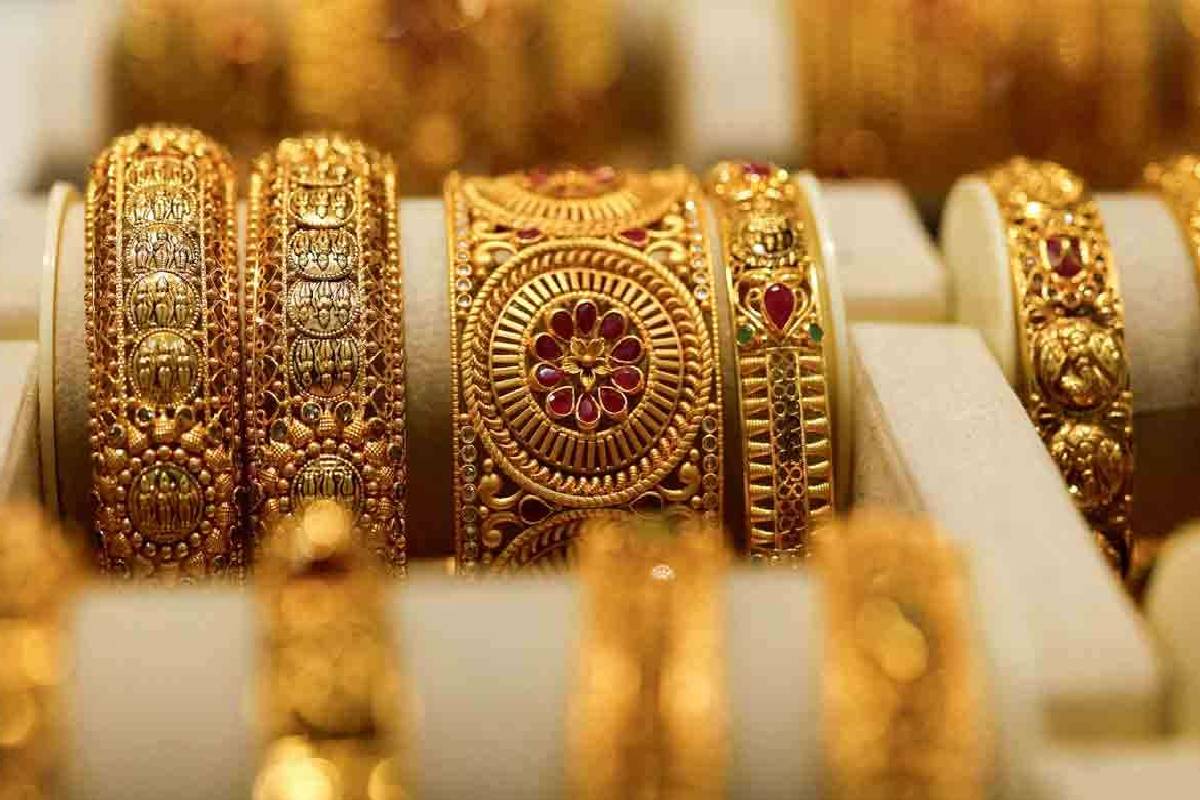 அதிரடியாக குறைந்த தங்க விலை ... இன்று ஒரு சவரன் எவ்வளவு? | September 2Nd Gold And Silver Price In Chennai