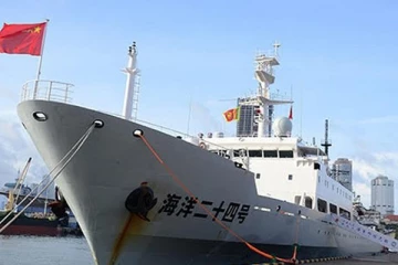 கொழும்பு துறைமுகத்தில் சீனாவின் போர்க்கப்பல் - செய்திகளின் தொகுப்பு