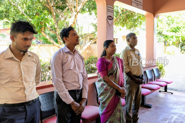 மறக்க முடியாத அலைகள்: பல்வேறு பகுதிகளில் சுனாமி பேரழிவின் நினைவேந்தல் | 21St Anniversary Of The Tsunami Disaster