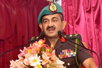 புதிய இராணுவத் தளபதியாக கடமைகளை பொறுப்பேற்றுக் கொண்ட விக்கும் லியனகே!