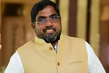 மசாலாவில் தொடங்கி தங்கத்தில் முடிந்த கதை! ரூ.27,000 கோடி மதிப்புள்ள சாம்ராஜ்ஜியத்தை உருவாக்கியவர்