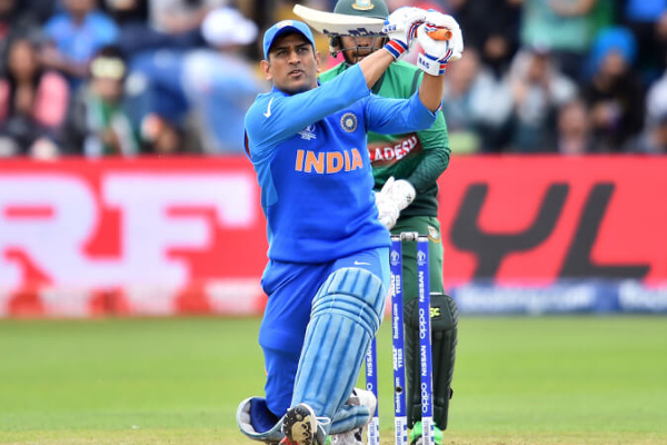 நீதிமன்ற அவமதிப்பு வழக்கை தாக்கல் செய்துள்ள இந்திய கிரிக்கட் வீரர் தோனி | Indian Player Dhoni Has Approached The Court