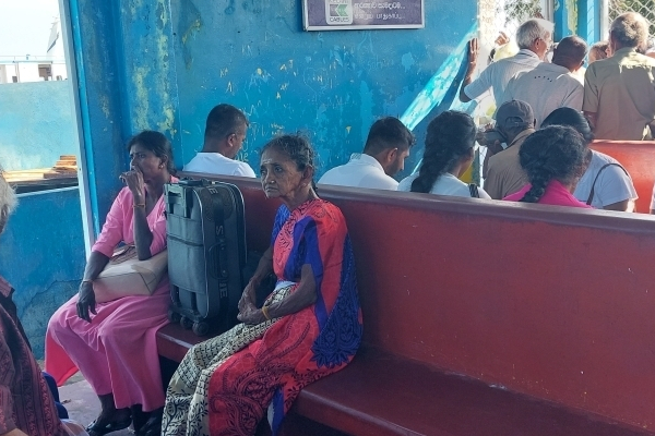யாழில் மக்களை அந்தரிக்கவிட்டு ஒருங்கிணைப்பு குழு கூட்டம்? பொறுப்பானவர்களின் பொறுப்பற்ற செயல்! | Irresponsible Action Of Those Responsible