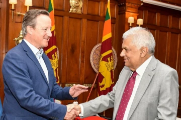 பிரித்தானியாவின் முன்னாள் பிரதமர் - ரணில் சந்திப்பு