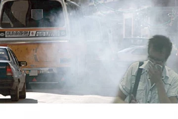 சீர்காழி நகரின் கழிவு கிடங்காக மாறி வரும் புறவழிச்சாலை..வாகன ஓட்டிகள் அவதி