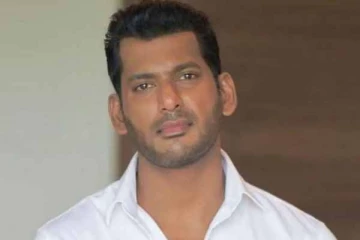 திருமணம் பற்றி கேட்கப்பட்ட கேள்வி- அப்படி இப்படி சுற்றி ஒரு பதில் கூறிய நடிகர் விஷால்