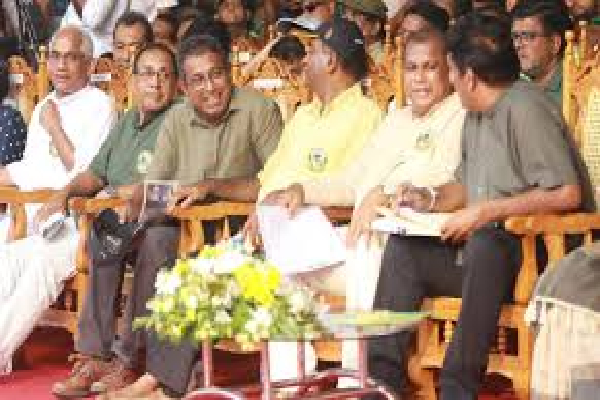 அடுத்த வருடத்தில் அரசுக்கு காத்திருக்கும் நெருக்கடி : ஒன்றிணையும் எதிர்க்கட்சிகள் | Opposition United After Nugegoda