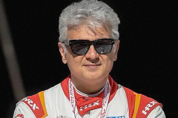 அஜித்தின் செயலால் கடுப்பான ரசிகர்கள்.. வைரலாகும் விளம்பர புகைப்படம் | Fans Angry On Ajith For Acting In Advertisement