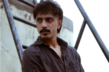 ஹீரோ ஆன பிக் பாஸ் ஷாரிக்.. இப்படி ஒரு கதையில் நடிக்கிறாரா